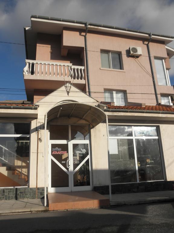 Hotel Atlantic Sliven Εξωτερικό φωτογραφία